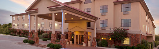 Holiday Inn Express & Suites Kerrville, an IHG Hotel image 1