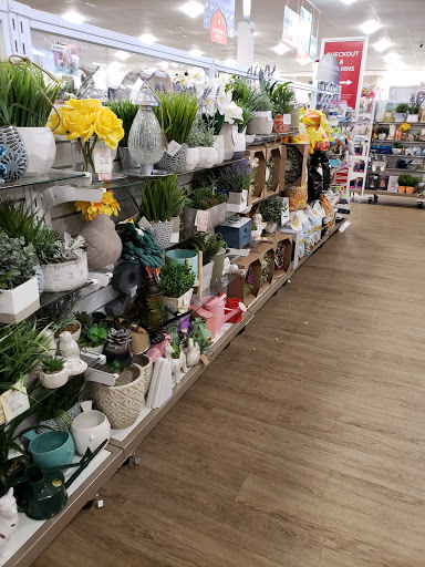 Home Goods Store «Home Goods», reviews and photos, 517 N Stephanie St, Henderson, NV 89014, USA