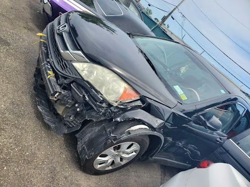 Auto Body Shop «Auto Body Shop & Repair», reviews and photos, 3305 Lawson Blvd, Oceanside, NY 11572, USA