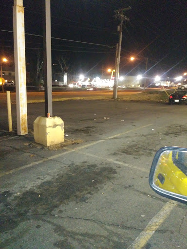 Dollar Store «FAMILY DOLLAR», reviews and photos, 1121 Volunteer Pkwy, Bristol, TN 37620, USA