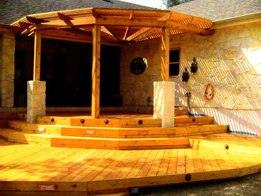 Deck Builder «River City Deck and Patio», reviews and photos