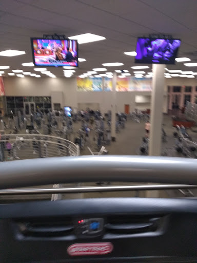 Gym «LA Fitness», reviews and photos, 3029 Forest Ln, Dallas, TX 75234, USA
