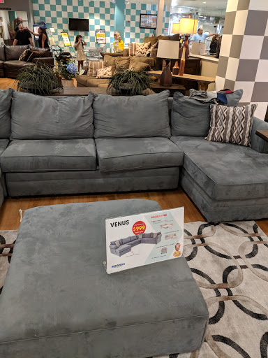 Cheap furniture shops in New York