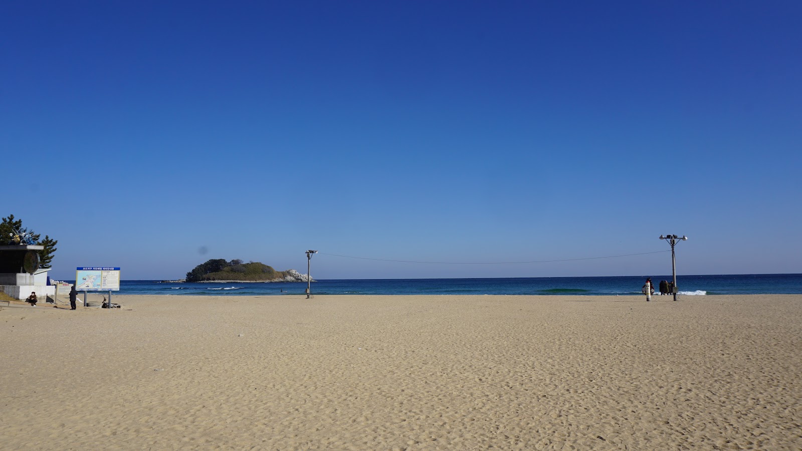 Foto av Hwajinpo Beach bekvämlighetsområde