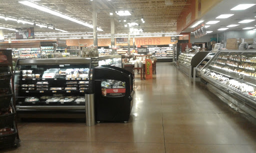 Grocery Store «Kroger», reviews and photos, 310 W North St, Kendallville, IN 46755, USA