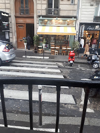 Atmosphère du Restaurant français Le Basilic à Paris - n°12