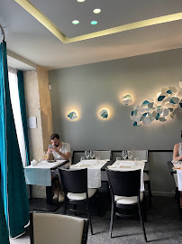 Atmosphère du Restaurant gastronomique Restaurant LOUIS par le chef Stéphane Pitré à Paris - n°7