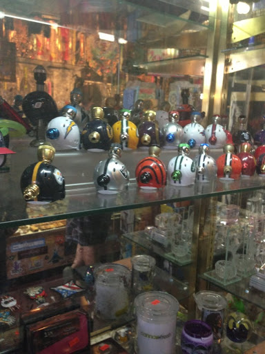 Vaporizer Store «Hermosa Smoke & Gift», reviews and photos, 135 Hermosa Ave, Hermosa Beach, CA 90254, USA