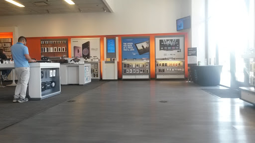 Cell Phone Store «AT&T», reviews and photos, 290 Palladio Pkwy #851, Folsom, CA 95630, USA
