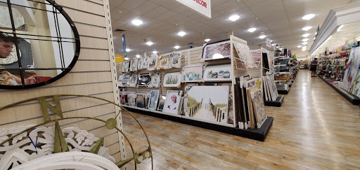Department Store «HomeGoods», reviews and photos, 4155 9th St N, Naples, FL 34103, USA