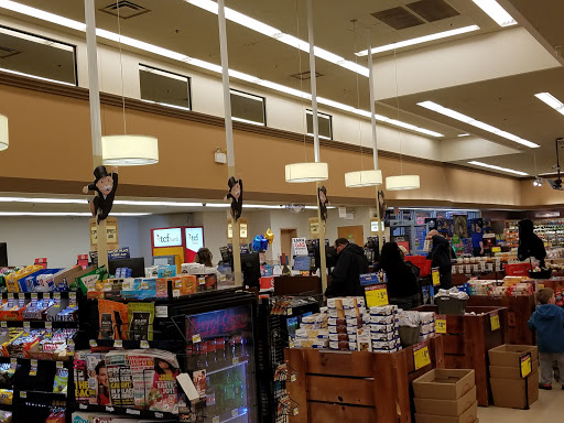 Grocery Store «Jewel-Osco», reviews and photos, 3124 N Lewis Ave, Waukegan, IL 60085, USA