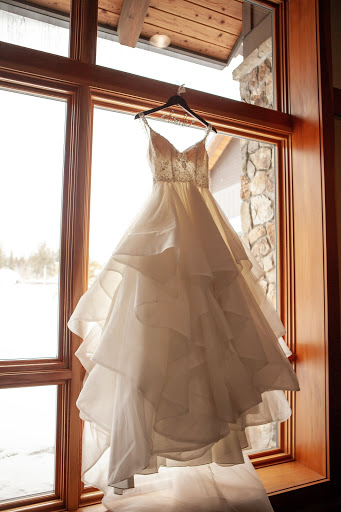 Bridal Shop «Adorned In Grace Bridal and Formalwear Shop», reviews and photos, 4949 SW 76th Ave, Portland, OR 97225, USA