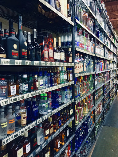 Liquor Store «Tip-Top liquor Store», reviews and photos, 4107 W 13 Mile Rd, Royal Oak, MI 48073, USA