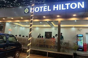 Hotel Hilton image