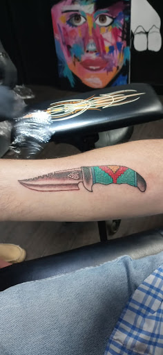 Explore tattoos on hand ideas, creative tattoo ideas in Middletown, available at Traditionally Twisted Tattoo