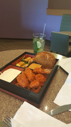 Movie Theater «Showcase Cinema de Lux Revere», reviews and photos, 565 Squire Rd, Revere, MA 02151, USA