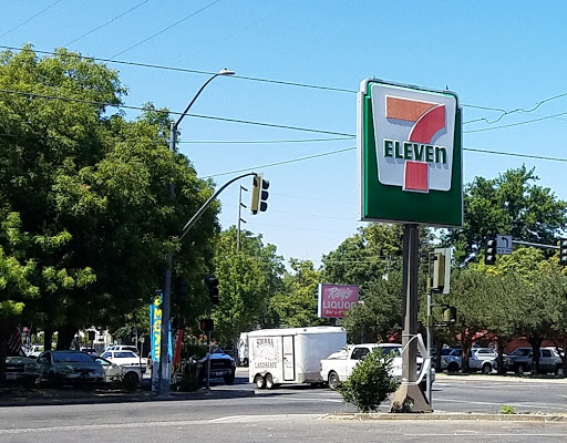 Convenience Store «7-Eleven», reviews and photos, 308 Walnut St, Chico, CA 95928, USA