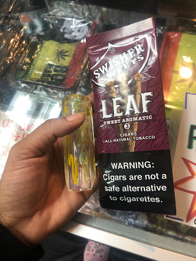 Tobacco Shop «Toke Up Smoke Shop», reviews and photos, 1720 W Southern Ave, Mesa, AZ 85202, USA