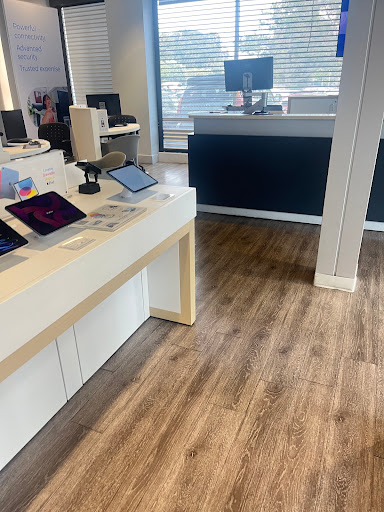 Xfinity Store by Comcast image