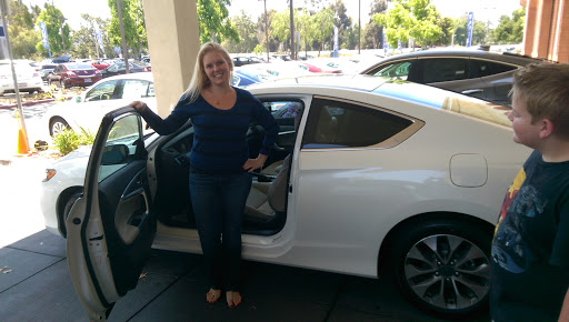 Honda Dealer «Honda of Thousand Oaks», reviews and photos, 3925 Auto Mall Dr, Thousand Oaks, CA 91362, USA