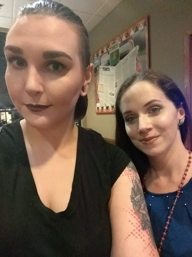 Pizza Restaurant «Round Table Pizza», reviews and photos, 5484 Dewey Dr, Fair Oaks, CA 95628, USA