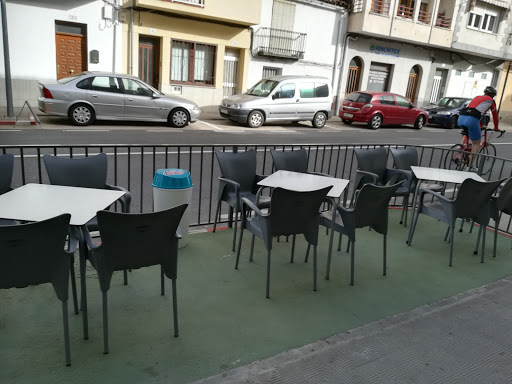 Información y opiniones sobre Café-Bar Los Majetes de Navaconcejo