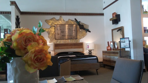 Furniture Store «Rooms To Go & Rooms To Go Kids Furniture Store - Miami International (Doral)», reviews and photos, 10623 NW 12th St, Doral, FL 33172, USA