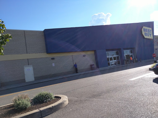 Electronics Store «Best Buy», reviews and photos, 2833 W Ridge Rd, Rochester, NY 14626, USA