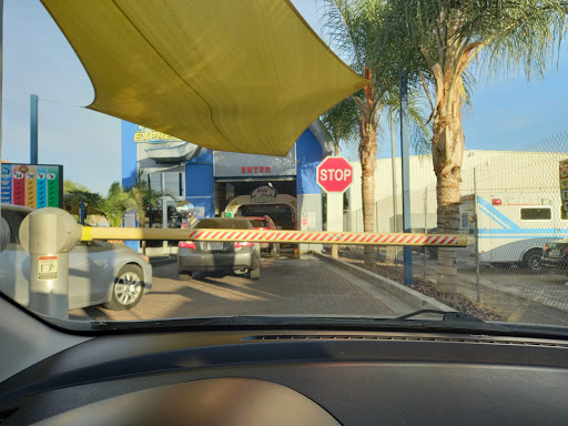 Car Wash «Wild Wash Express», reviews and photos, 8960 Sepulveda Blvd, North Hills, CA 91343, USA