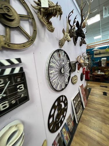 Reviews of Freemens Common Antiques Centre in Leicester - Shop