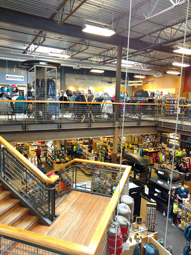 Camping Store «REI», reviews and photos, 1703 S Brentwood Blvd, Brentwood, MO 63144, USA