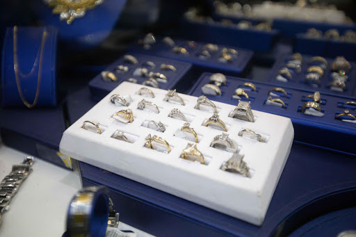 Pawn Shop «La Familia Pawn and Jewelry», reviews and photos, 1823 NW 79th St, Miami, FL 33147, USA