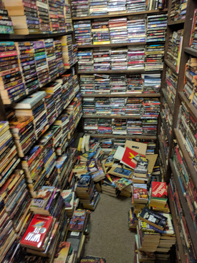 Used Book Store «Book Rack», reviews and photos, 311 W Central St, Springfield, MO 65802, USA