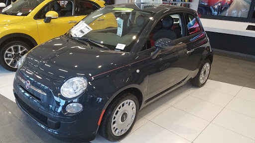 Car Dealer «Brandon Auto Mall Alfa Romeo Fiat», reviews and photos, 11024 Causeway Blvd, Brandon, FL 33511, USA