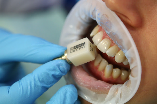 Opinii despre Implantodent Romania în <nil> - Dentist