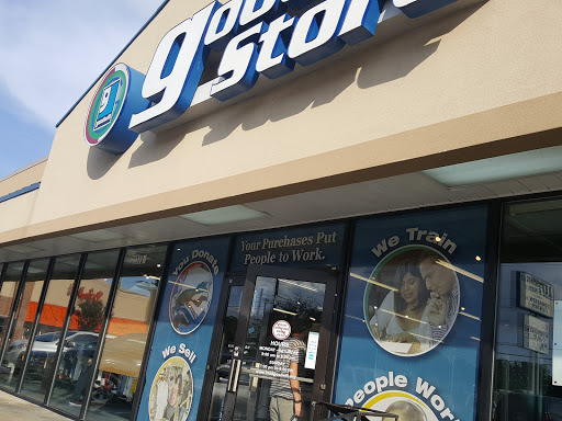 Thrift Store «Triad Goodwill Store & Donation Center», reviews and photos