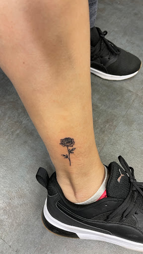 Tattoo Shop «Tuff City Tattoos», reviews and photos, 650 E Fordham Rd, Bronx, NY 10458, USA