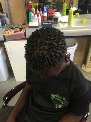 Hair Salon «Jaklins Braiding & Weaving Sensations», reviews and photos, 829 Niagara St, Buffalo, NY 14213, USA