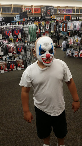 Sporting Goods Store «Big 5 Sporting Goods», reviews and photos, 1746 W Olive Ave, Merced, CA 95348, USA