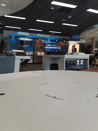 Cell Phone Store «AT&T», reviews and photos, 3333 Lakeshore Ave, Oakland, CA 94610, USA