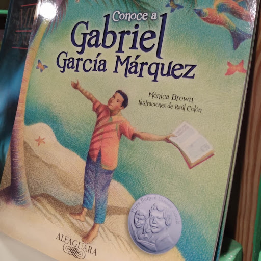 Book Store «Dead Tree Books», reviews and photos, 5645 S Flores St #105, San Antonio, TX 78214, USA