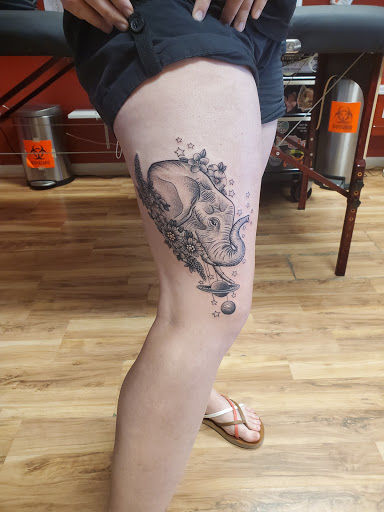 Tattoo Shop «Love N Hate Elite Tattoo Studio», reviews and photos, 2370 W Alameda Ave, Denver, CO 80223, USA