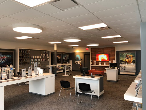 Cell Phone Store «AT&T Authorized Retailer», reviews and photos, 3320 Lawrenceville-Suwanee Rd #2g, Suwanee, GA 30024, USA