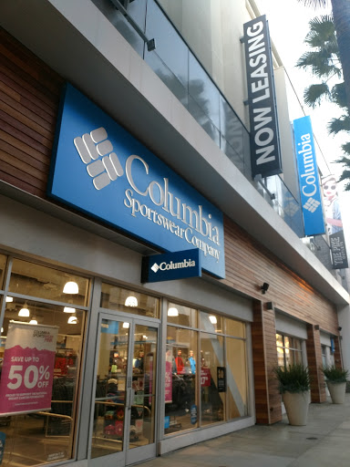 Sportswear Store «Columbia Sportswear Outlet at The Pike Outlets», reviews and photos, 35 Bay St, Long Beach, CA 90802, USA