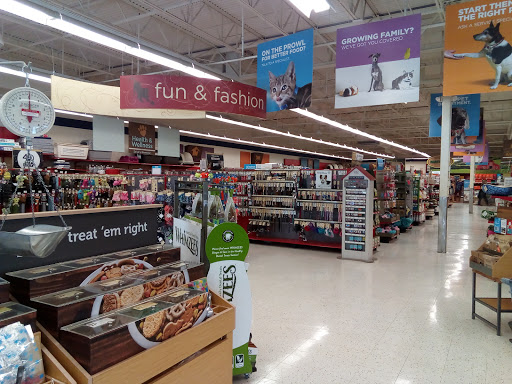Pet Supply Store «Petco Animal Supplies», reviews and photos, 12014 SW 88th St, Miami, FL 33186, USA