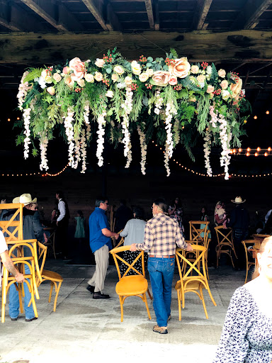 Florist «Yelm Floral- $10.00 (online coupon only)», reviews and photos, 202 W Yelm Ave, Yelm, WA 98597, USA