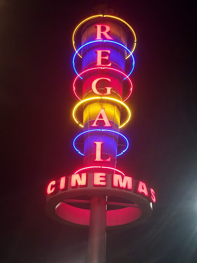 Movie Theater «Regal Cinemas St. Louis Mills 18 & IMAX», reviews and photos, 5555 St.Louis Mills Blvd, Hazelwood, MO 63042, USA