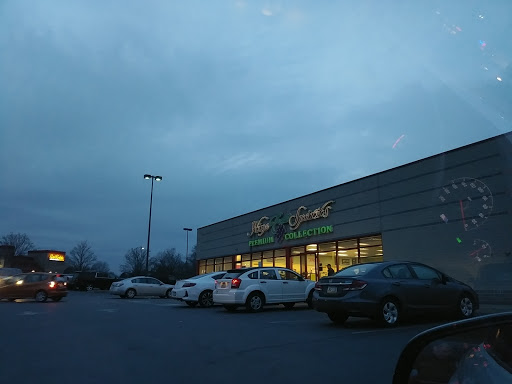 State Liquor Store «Fine Wine & Good Spirits Premium Collection», reviews and photos, 3718 Easton-Nazareth Hwy, Easton, PA 18045, USA