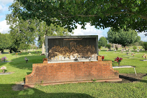 Mimosa-Pines Cemetery