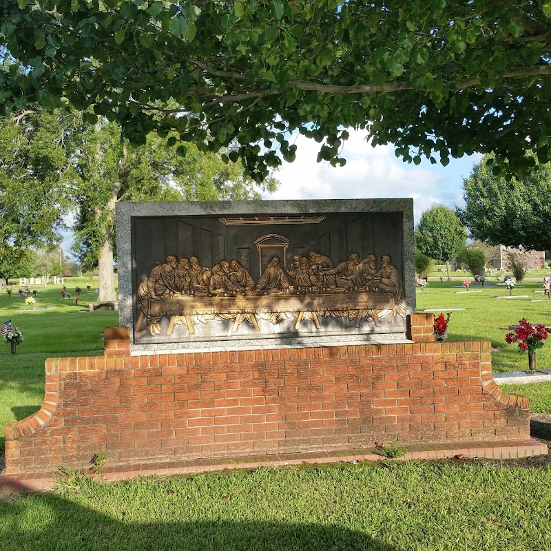 Mimosa-Pines Cemetery